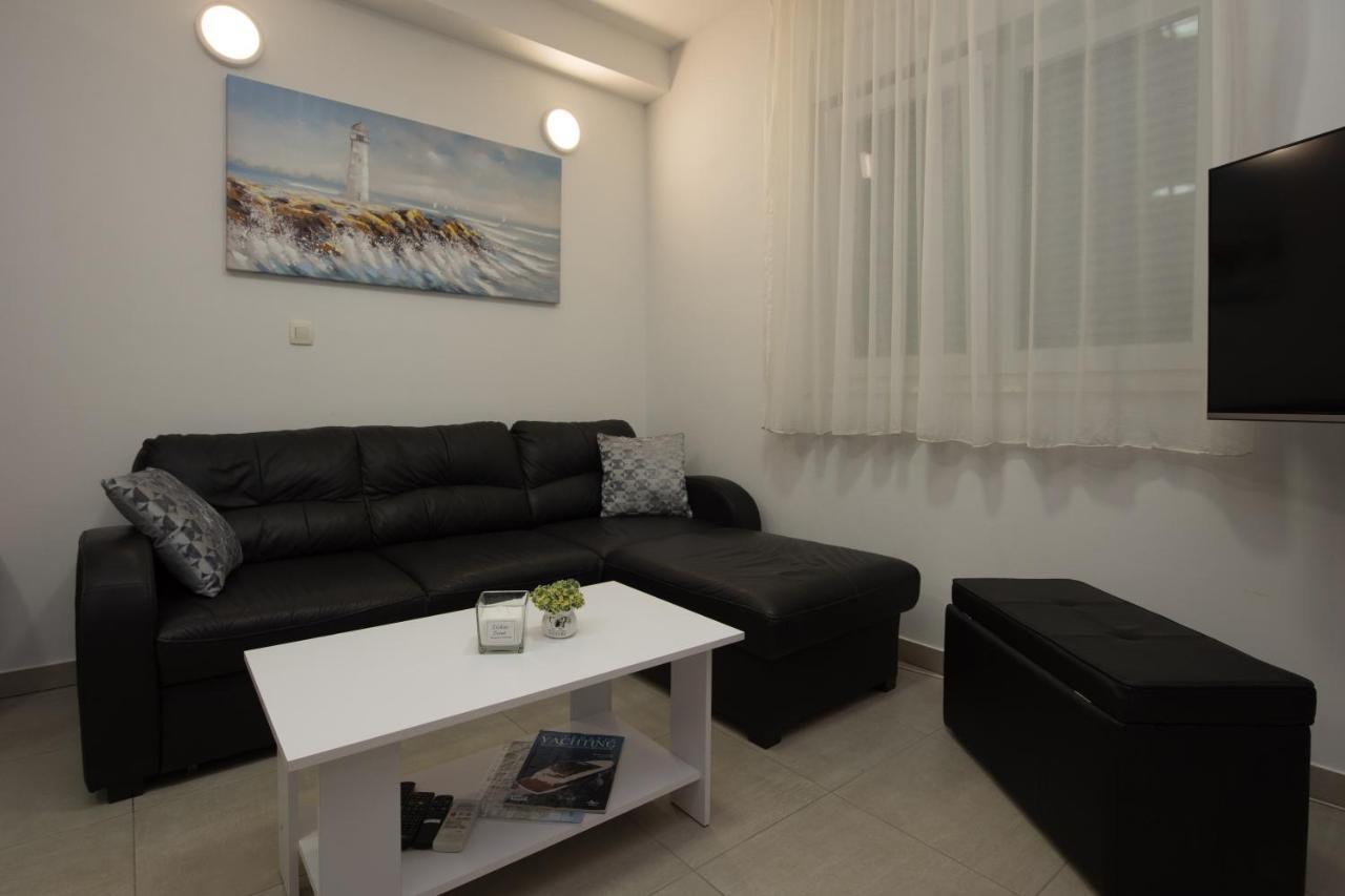 Apartment Miss Tina Trogir Ngoại thất bức ảnh